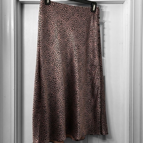 Victoria's Secret Dresses & Skirts - New! Victoria's Secret Leopard Side Slit Satin Skirt